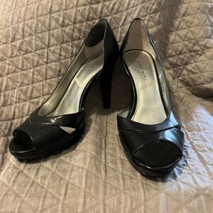 5/ $25 Tahari Black Senior Leather Open Toe Pumps 7M